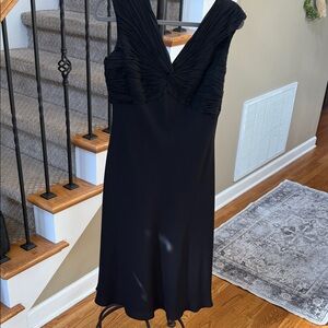 Jones New York Elegant Black Midi Dress